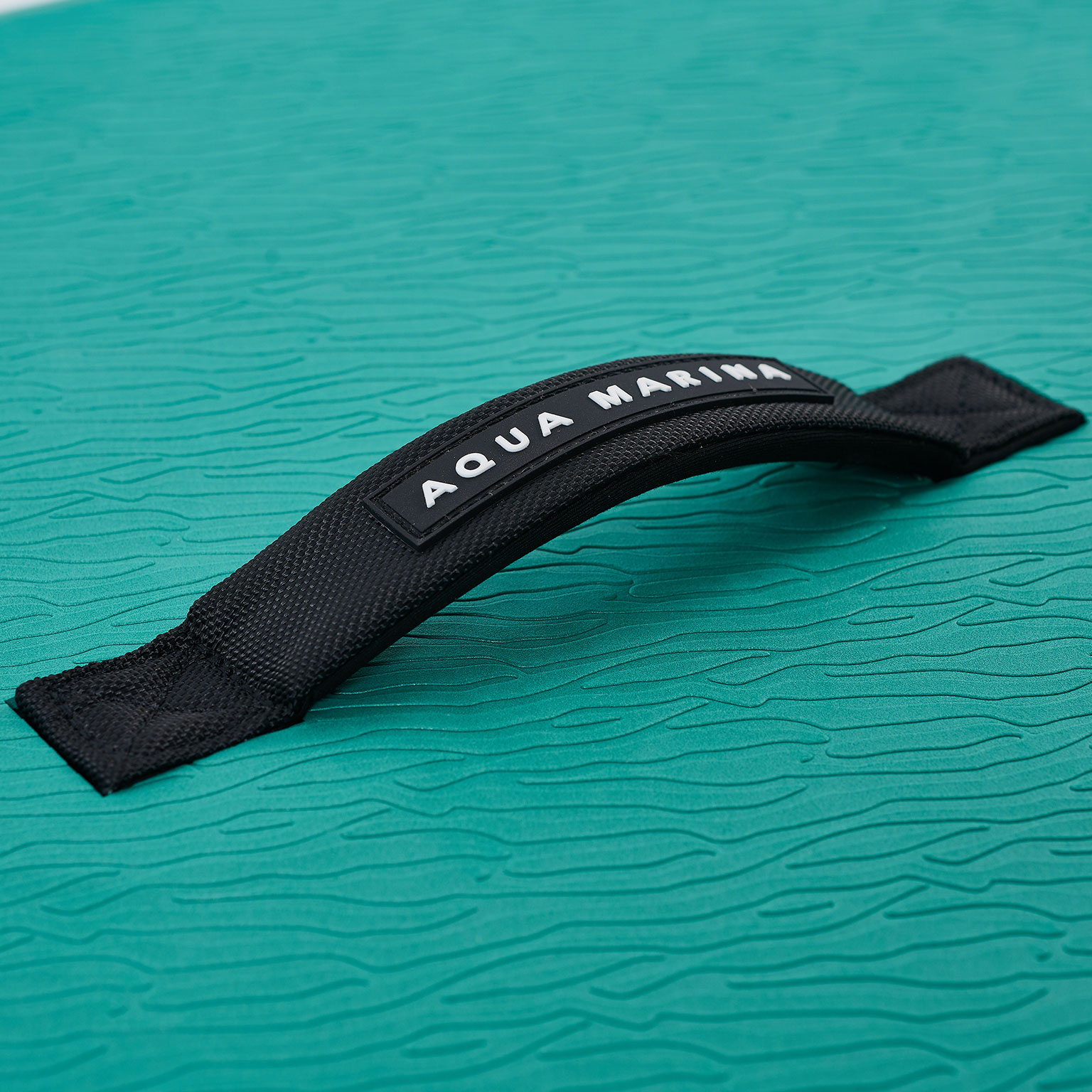 SUP-доска "Breeze" 300х76х12см, насос, весло, лиш, киль, ремнабор, сумка, до 100кг, Aqua Marina BT-23BRP