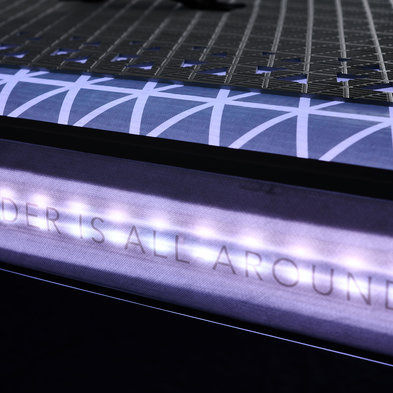 SUP-доска "BT-24GL" 315х79х15см, Ambient Light System, киль, лиш, до 140кг, Aqua Marina BT-24GL