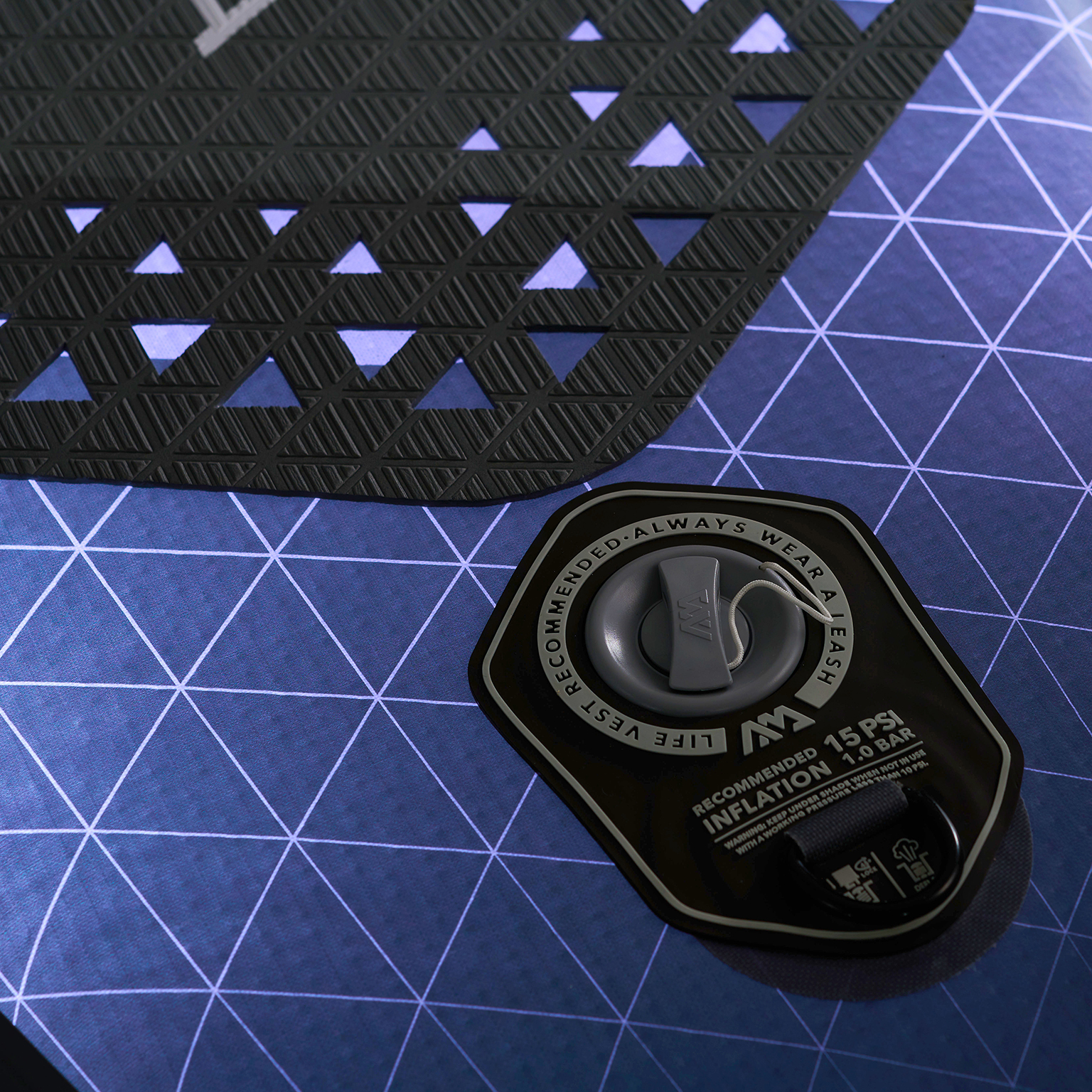 SUP-доска "BT-24GL" 315х79х15см, Ambient Light System, киль, лиш, до 140кг, Aqua Marina BT-24GL